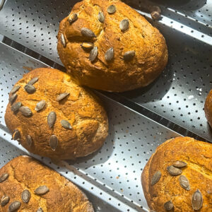 Keto Bułki z Ziarnami Bez Laktozy