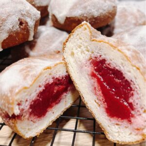 Keto Pączki z Konfiturą Malinową i Lukrem